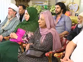 Sayın Adnan Oktar'ın Şeyh Nazım Hz.lerinin Londra vekili Zymer Salihi ve diğer değerli konuklarıyla sohbeti (11 Mayıs 2015)